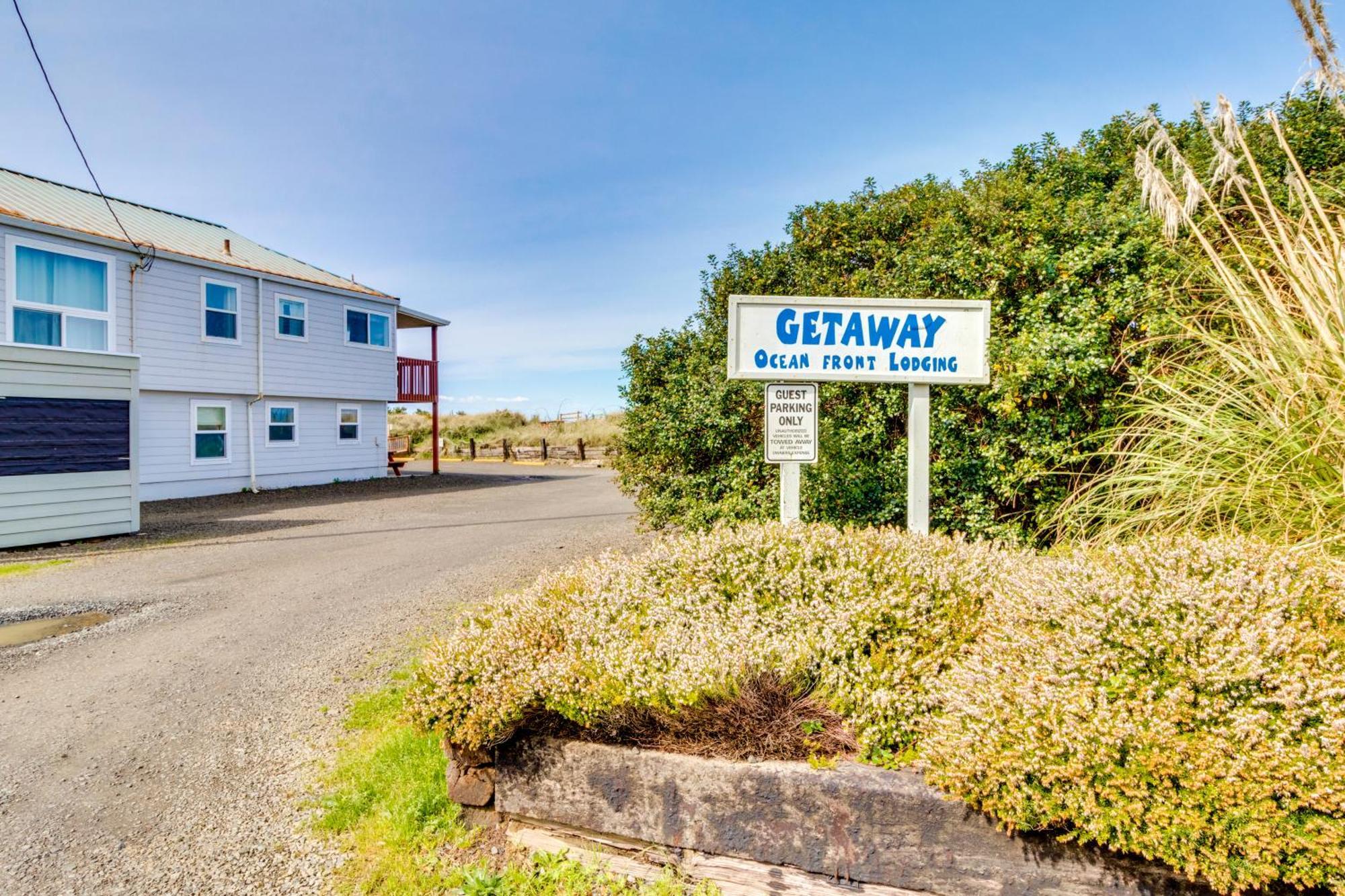Getaway Oceanfront Lodging Rockaway Beach Ruang foto