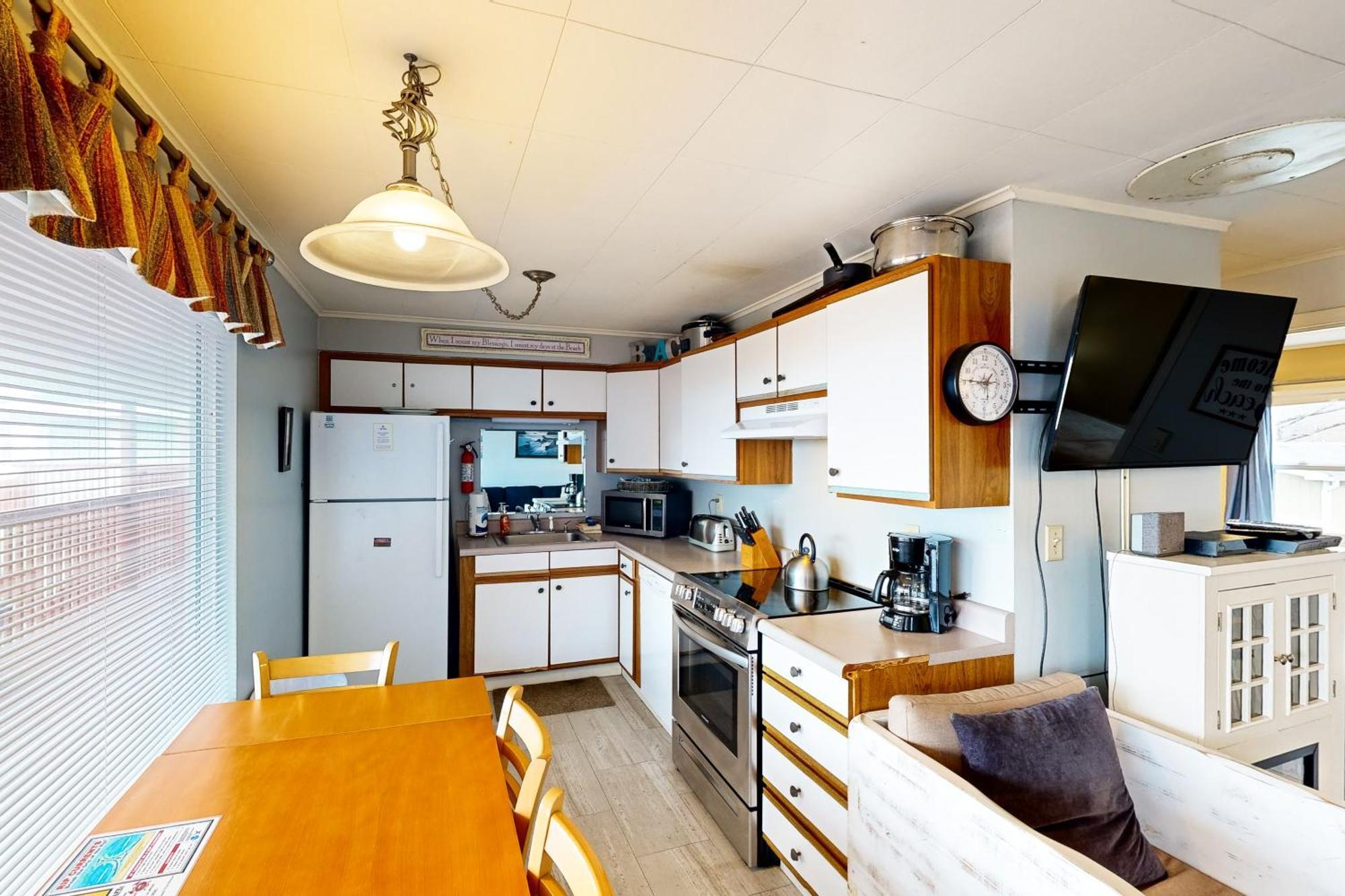 Getaway Oceanfront Lodging Rockaway Beach Ruang foto
