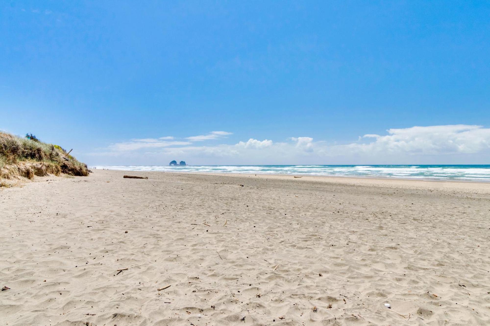 Getaway Oceanfront Lodging Rockaway Beach Ruang foto