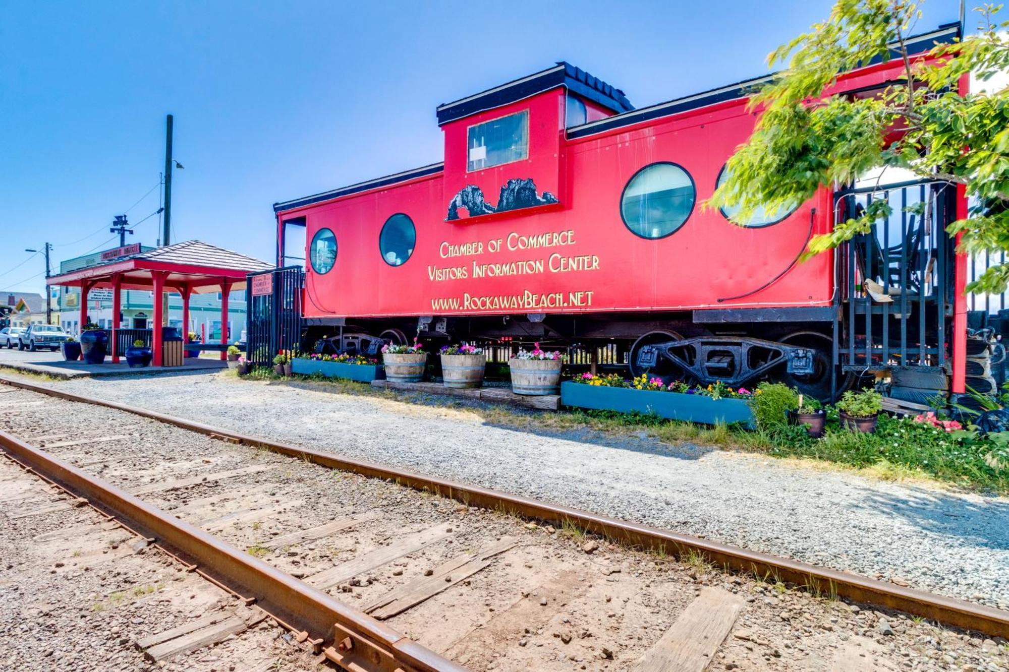 Getaway Oceanfront Lodging Rockaway Beach Ruang foto
