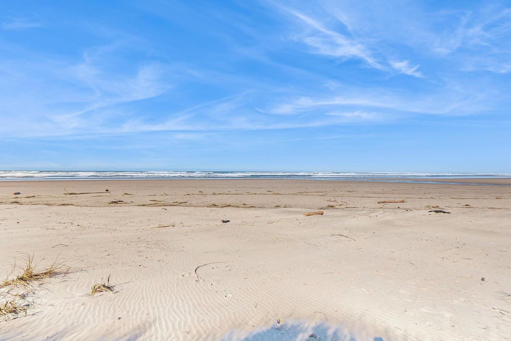 Getaway Oceanfront Lodging Rockaway Beach Ruang foto