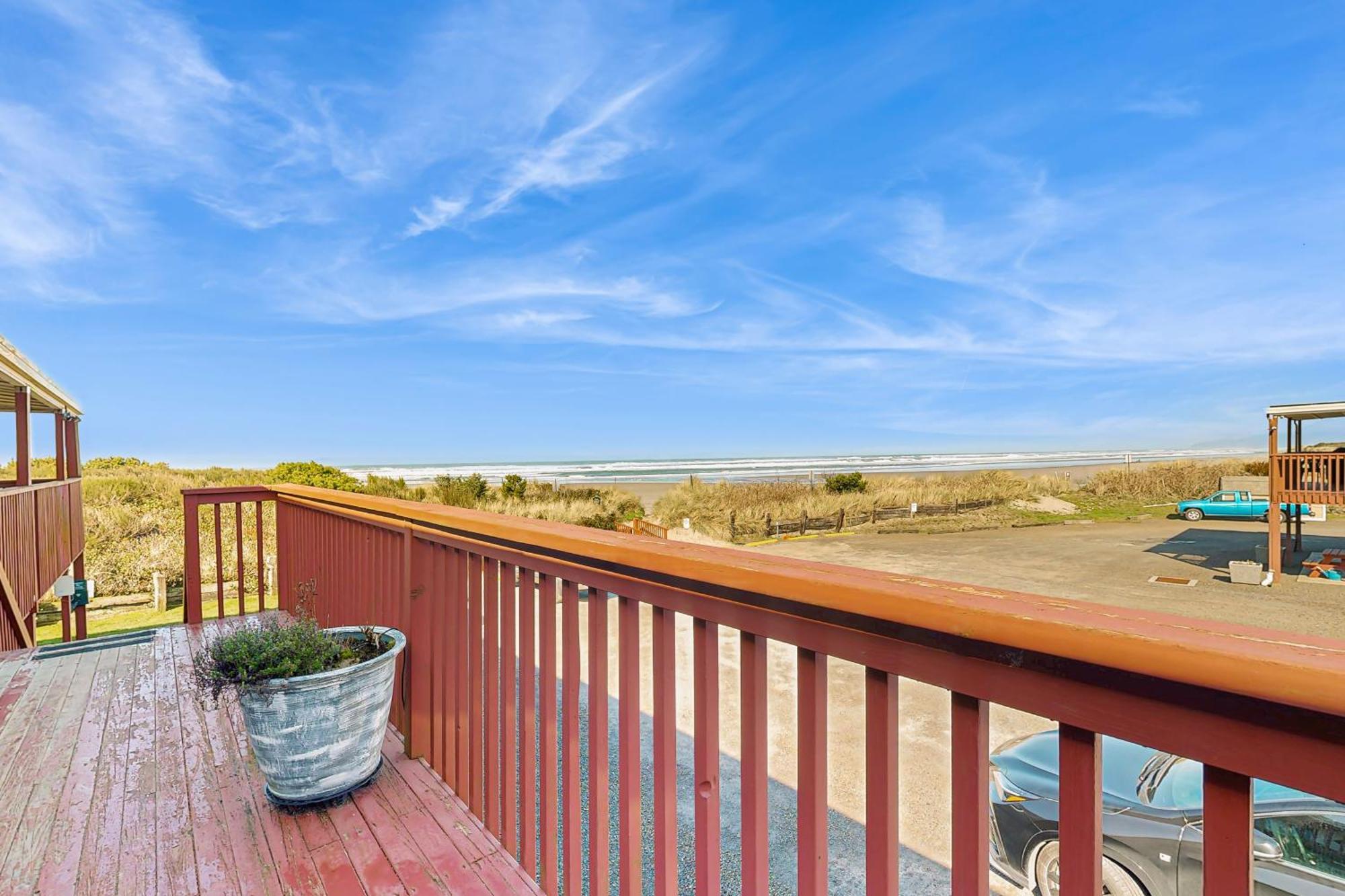 Getaway Oceanfront Lodging Rockaway Beach Ruang foto