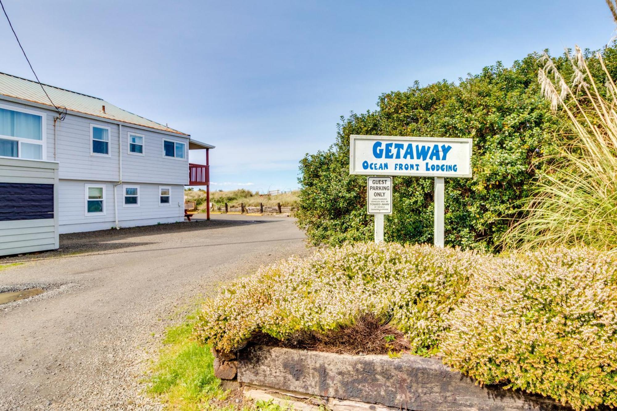Getaway Oceanfront Lodging Rockaway Beach Ruang foto
