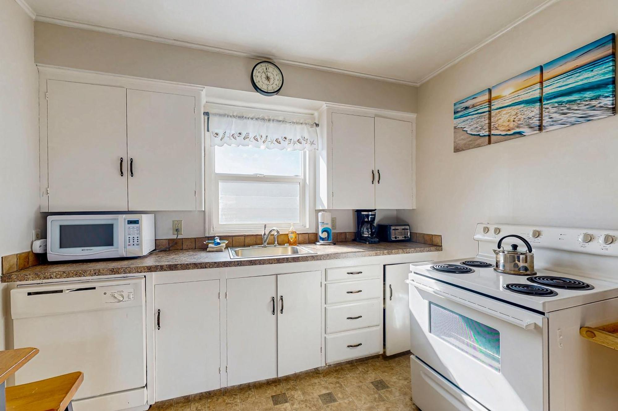 Getaway Oceanfront Lodging Rockaway Beach Ruang foto