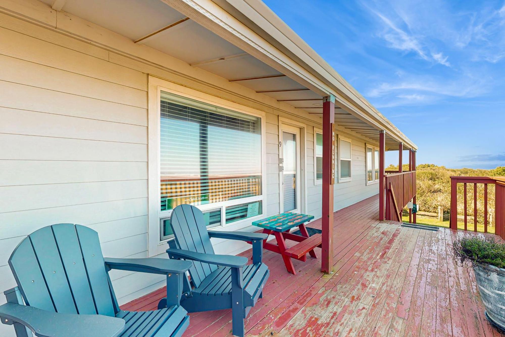 Getaway Oceanfront Lodging Rockaway Beach Ruang foto